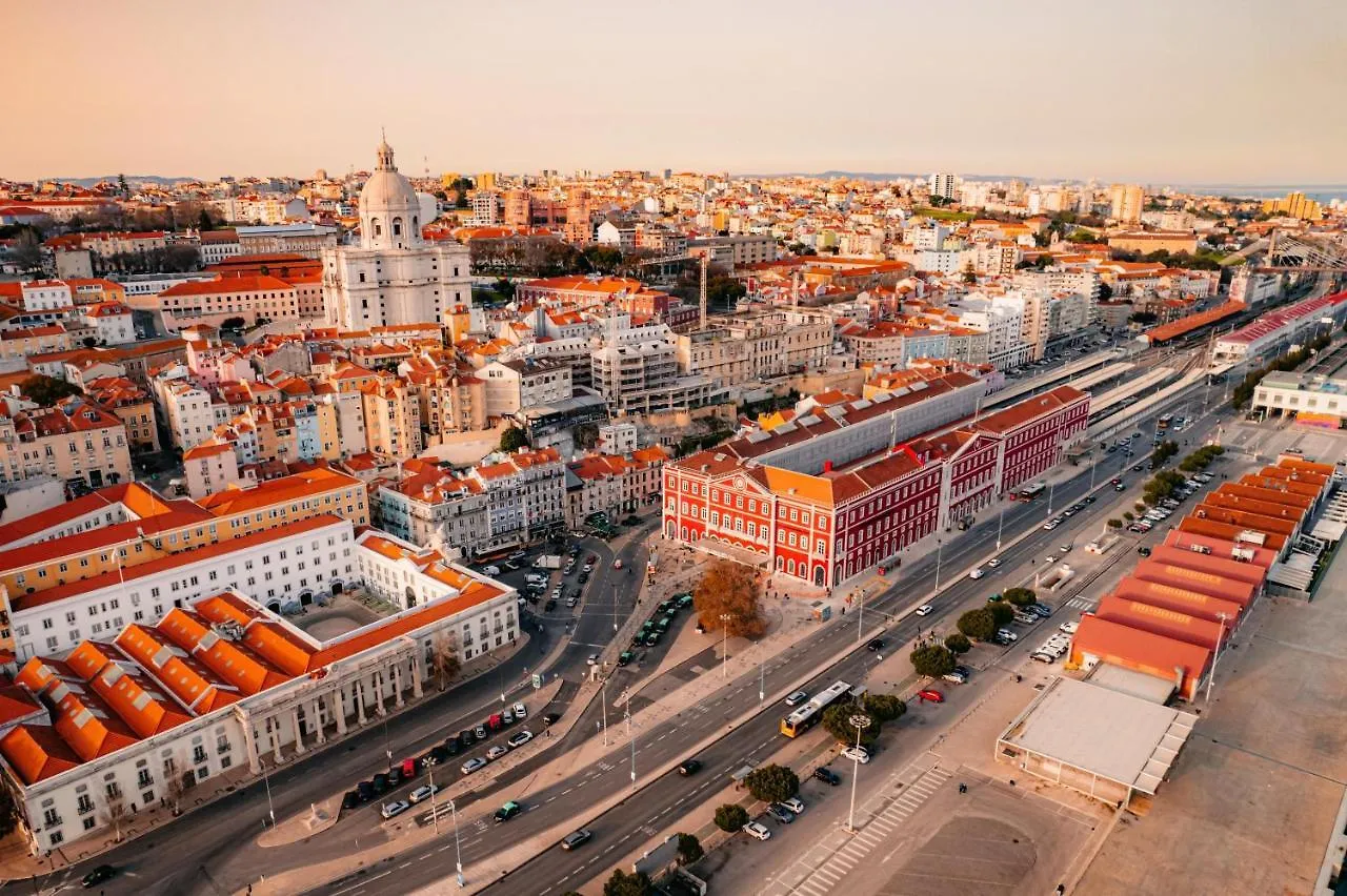 *****  The Editory Riverside Hotel, An Historic Hotel Lizbona Portugalia