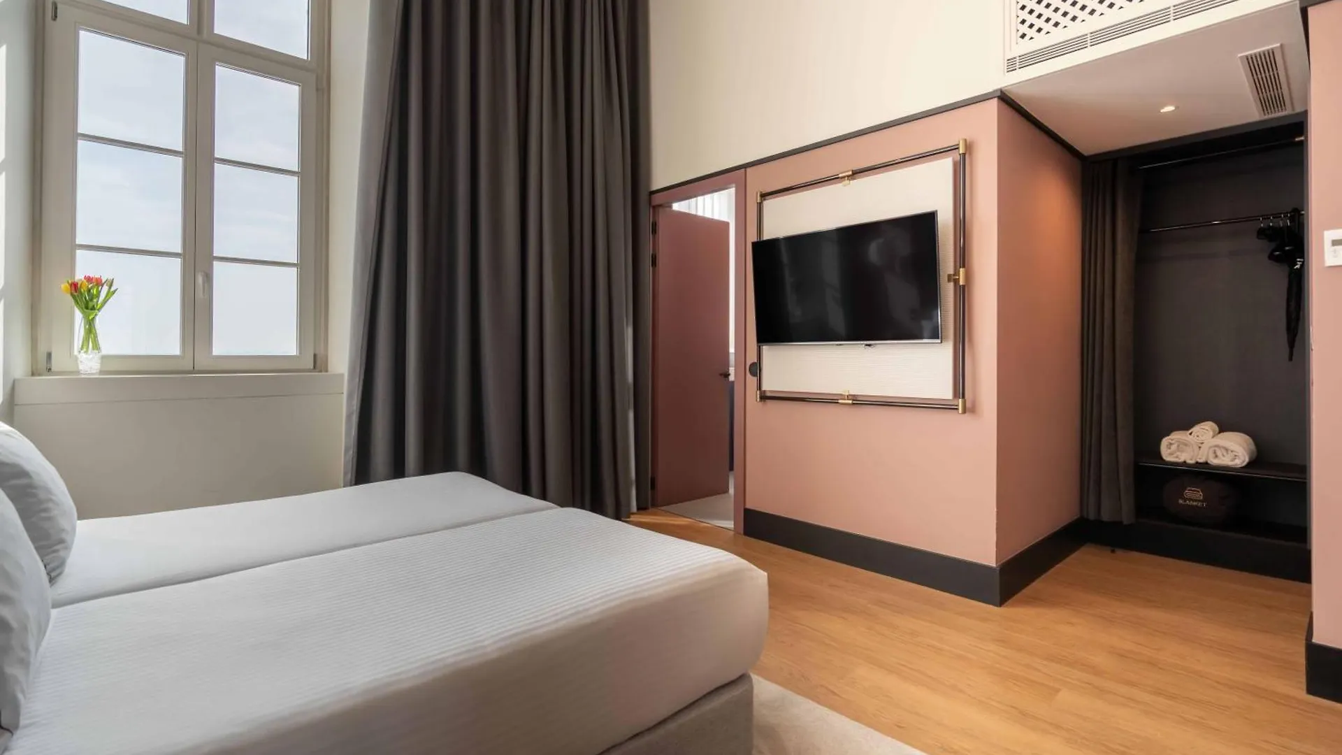 The Editory Riverside Hotel, An Historic Hotel Лиссабон